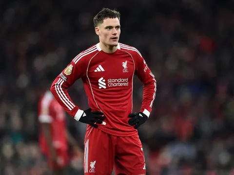 Wirtz quá đen đủi