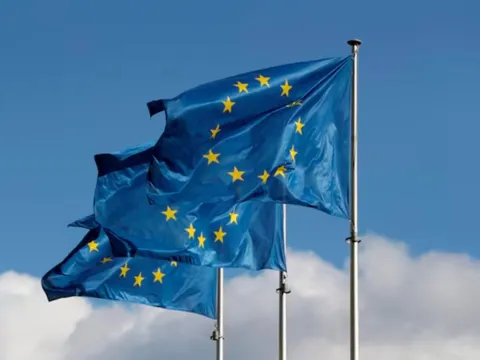 Nắm giữ hơn 200 tỷ USD tài sản Nga bị đóng băng, quốc gia thành viên EU công khai phản đối kế hoạch dùng số tiền này tài trợ cho Ukraine