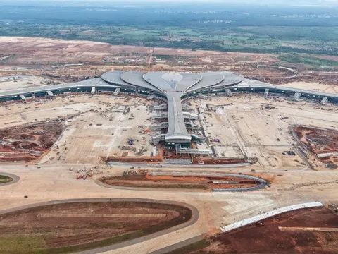 TP.HCM ưu tiên làm đường sắt nối hai sân bay Tân Sơn Nhất - Long Thành