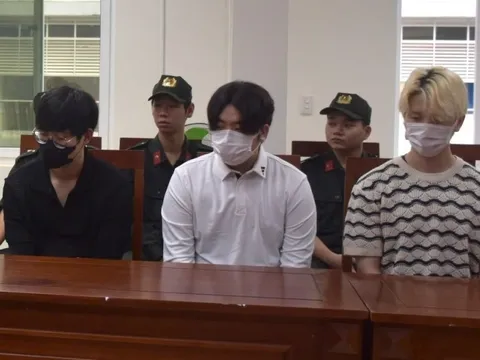 Bắt 3 người Hàn Quốc điều hành đường dây lừa đảo tại Campuchia, đang trốn ở Đà Nẵng