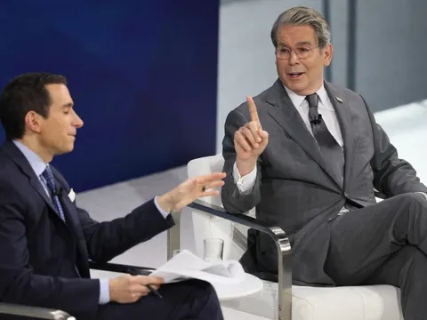 Báo New York Times danh tiếng bị chỉ trích đưa tin giả về ông Trump