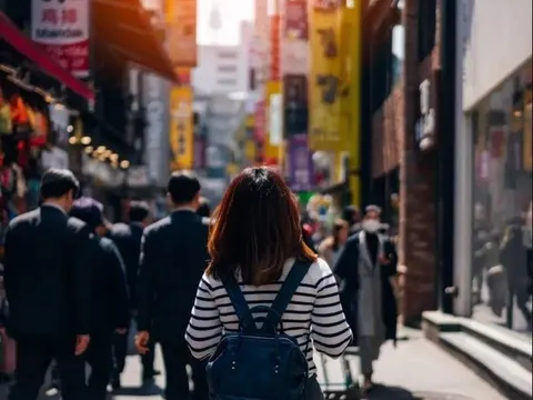 Chưa từng có: Người Hàn Quốc vay mượn tiền đầu tư chứng khoán cao kỷ lục 18 tỷ USD, rút vốn khỏi BĐS