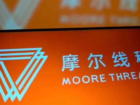 'Cơn sốt' AI khiến cổ phiếu một công ty tăng 400% chỉ sau 1 phiên giao dịch