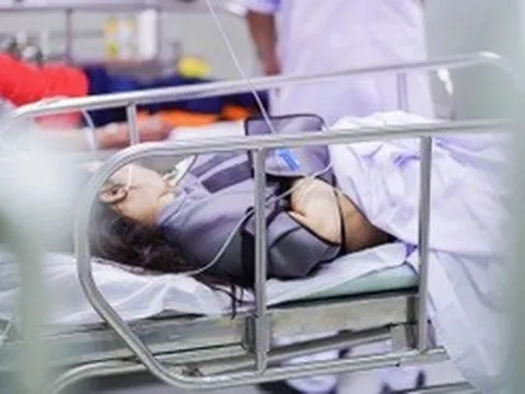 Vụ cháy quán ăn, 6 người thương vong: 2 cô gái nhảy lầu hiện ra sao?