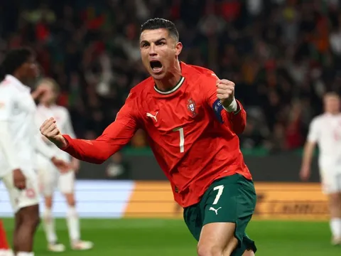 Lá thăm ủng hộ tuyển Bồ Đào Nha