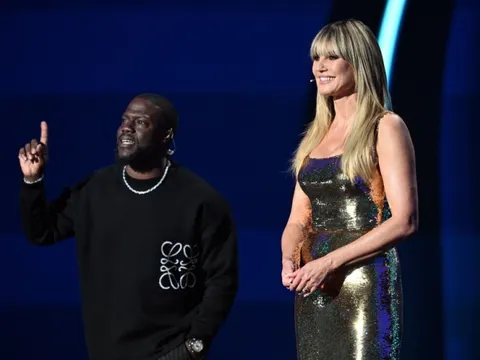 Khi FIFA biến lễ bốc thăm World Cup thành trò hề