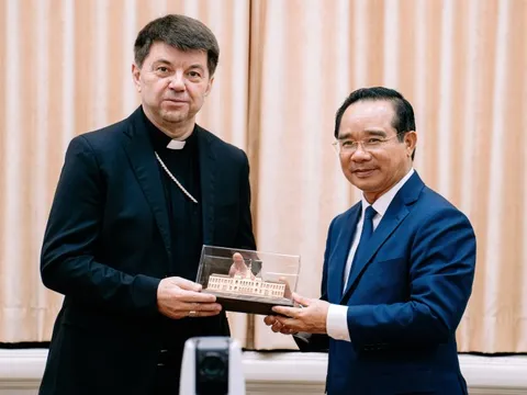 TP.HCM khẳng định đồng hành cùng cộng đồng Công giáo, làm sâu sắc hơn quan hệ Việt Nam - Vatican