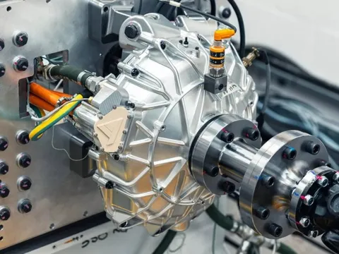 Ôtô điện Mercedes có thể loại bỏ phanh sau