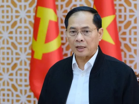 Phó thủ tướng Bùi Thanh Sơn: Tăng tốc để sớm có nhà cho người dân vùng lũ Lâm Đồng