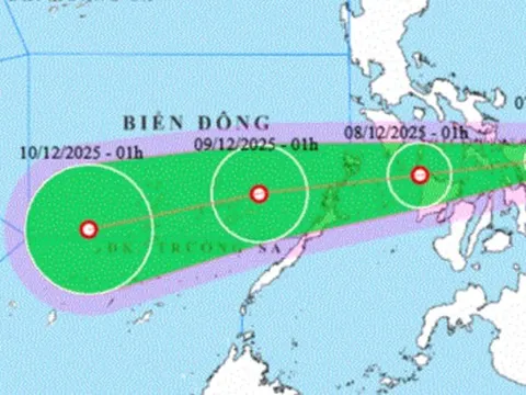 Áp thấp nhiệt đới giật cấp 8 sắp vào Biển Đông, khu vực nào có thể chịu ảnh hưởng?