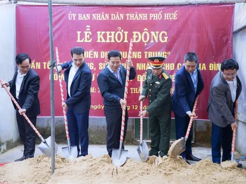 TP. Huế khởi công xây dựng, sửa chữa nhà cho người dân vùng lũ