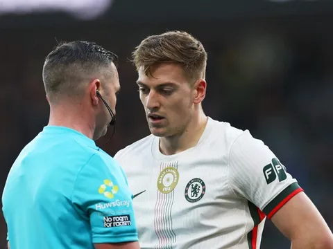 Cú sốc với Chelsea