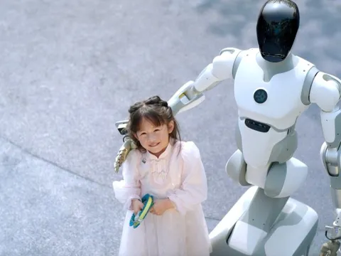 Robot trông trẻ đã xuất hiện, ngày càng thông minh hơn và mở ra kỷ nguyên mới của cuộc sống gia đình