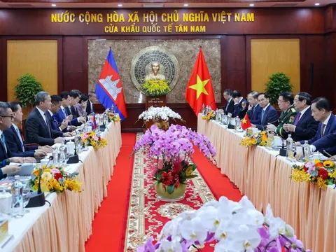 Thủ tướng Việt Nam, Campuchia nhất trí tạo đột phá trong hợp tác kinh tế