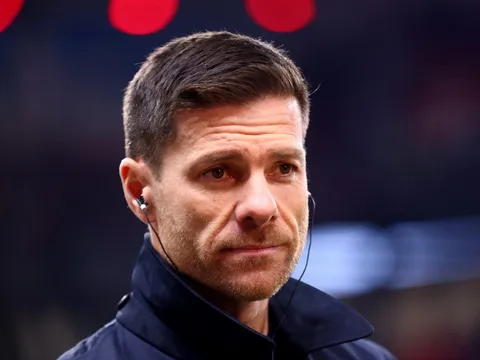 Alonso trên mép vực Real Madrid