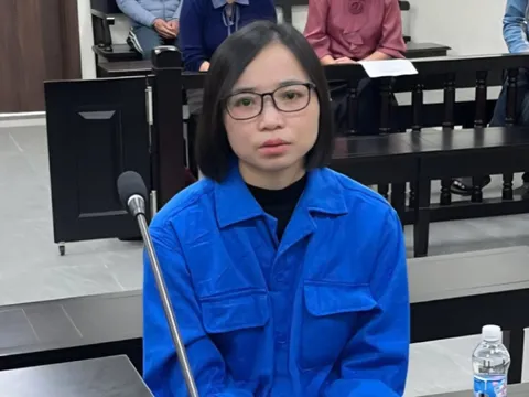 Nữ nhân viên ngân hàng Nguyễn Thị Trang lĩnh 13 năm tù