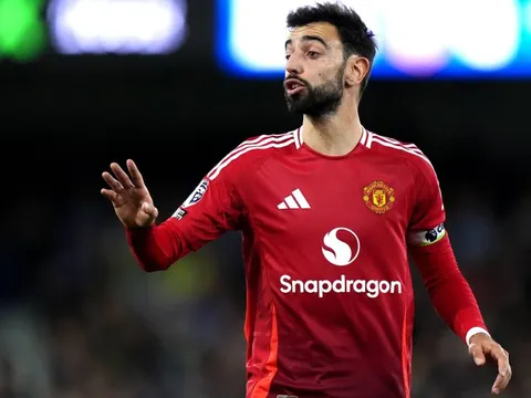 Cột mốc siêu hiếm của Fernandes