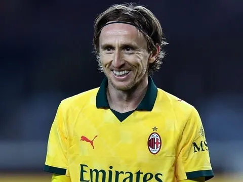 Modric cùng đồng đội lội ngược dòng ngoạn mục