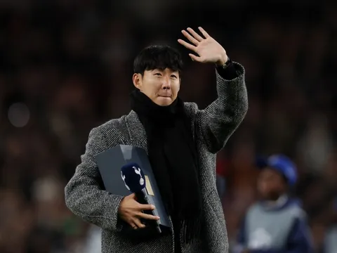 Son Heung-min trở lại Tottenham