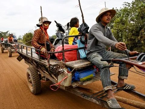Giao tranh biên giới Thái Lan - Campuchia khiến nửa triệu người phải sơ tán