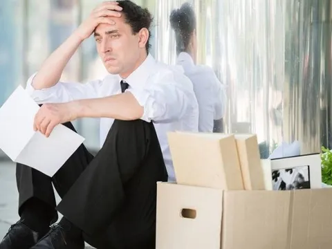 1,1 triệu lao động Mỹ bị sa thải năm 2025: Làn sóng cắt giảm vĩnh viễn của giới văn phòng bắt đầu