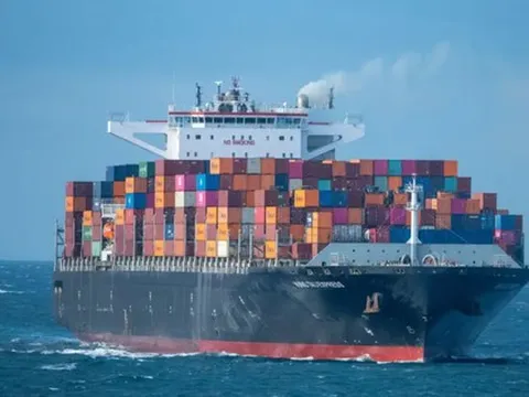 Trung Quốc lộ kế hoạch về "siêu tàu đầu tiên trên thế giới" rung chuyển ngành vận tải biển toàn cầu