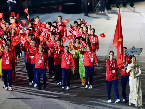 Sắc màu ở lễ khai mạc SEA Games 33