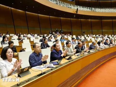 Thông qua Luật Trí tuệ nhân tạo: Khung pháp lý đầu tiên cho phát triển AI