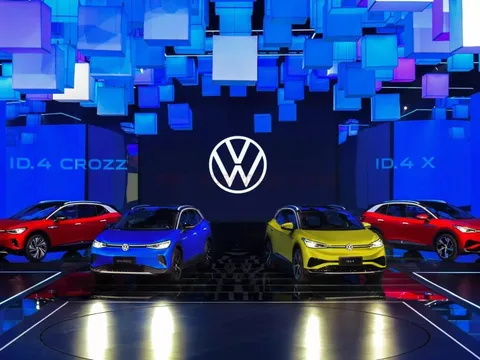 Gặp khủng hoảng tại Mỹ và Trung Quốc, Volkswagen hạ mức đầu tư