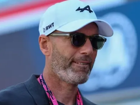 Động thái của Zidane trước 'mớ hỗn loạn' tại Real Madrid