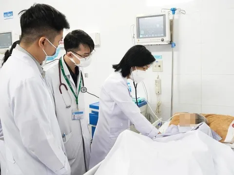 Đột quỵ tăng dịp cuối năm, bác sĩ giải thích điều nhiều người vẫn nhầm lẫn