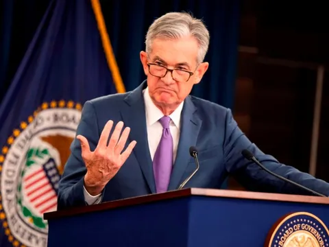 Chủ tịch Fed Jerome Powell cảnh báo