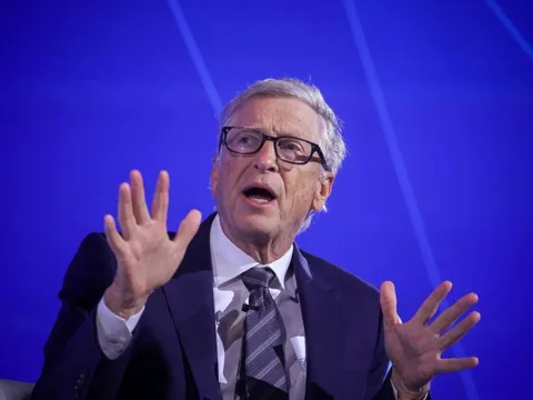 Bill Gates cảnh báo về AI