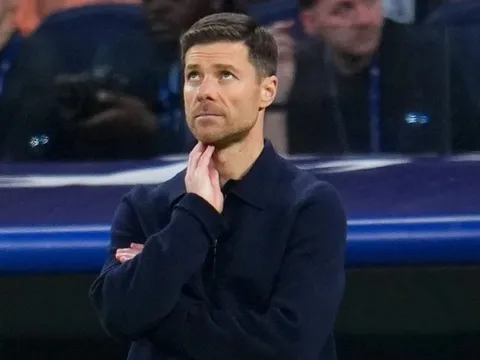 Real ra điều kiện để Alonso giữ ghế