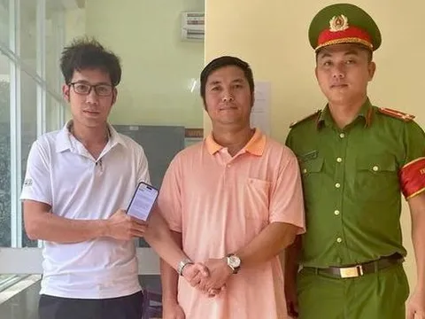 Tài khoản bất ngờ nhận 330 triệu "từ trên trời rơi xuống", người đàn ông lập tức báo công an