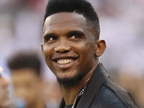 Eto’o bị tố loại Aboubakar để giữ kỷ lục ghi bàn