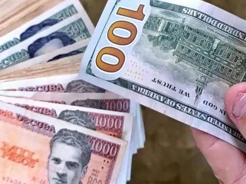 Chính thức: Cuba sẽ bắt đầu cho phép giao dịch bằng đồng USD