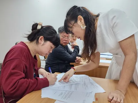 Một hộ dân nhà mặt tiền hồ Gươm sắp được nhận 400 tỉ đồng đền bù để làm quảng trường phía đông