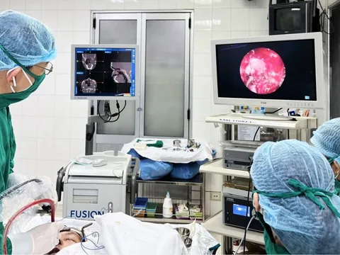 Bác sĩ tiết lộ nguyên nhân 269 ca mổ nội soi mũi xoang ở TPHCM thất bại