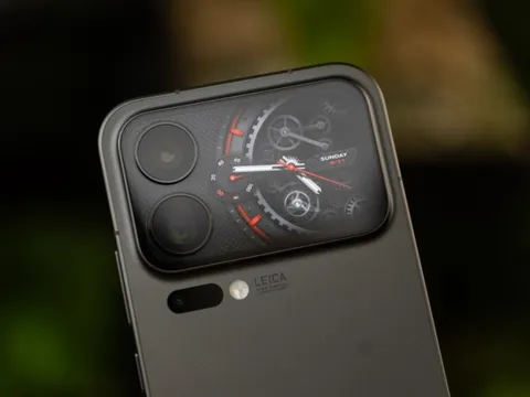 Vừa lập kỷ lục, Xiaomi nghĩ ra cách bán smartphone kiểu 'túi mù'