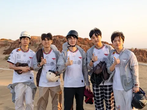 T1 ‘diễn xiếc’, vào chung kết Kespa Cup tái đấu HLE