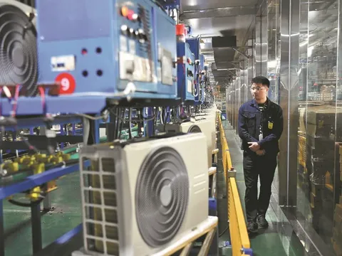 Động thái lạ của 3 ông lớn Trung Quốc