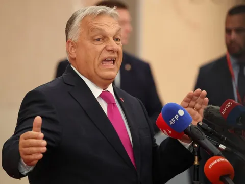 Nga ca ngợi Thủ tướng Hungary như nhân vật người hùng trong Game of Thrones