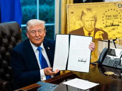 20 bang khởi kiện chính quyền Tổng thống Trump về thị thực H-1B