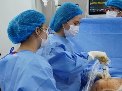 Từ siêu âm tim đến can thiệp bào thai: Cứu trẻ ngay trước khi chào đời