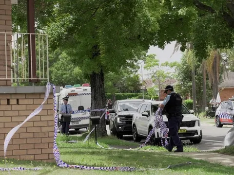 Cảnh sát vũ trang đột kích khu dân cư nghi phạm xả súng ở Úc, hàng xóm bàng hoàng