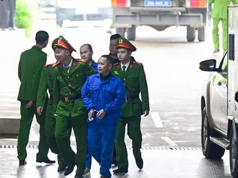 Cựu phó chánh án TAND Cấp cao tại Đà Nẵng Phạm Việt Cường hầu toà