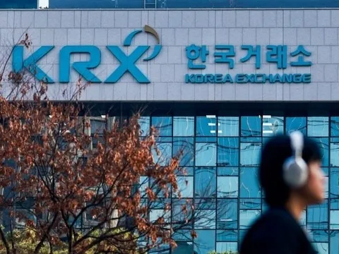 Ưa mạo hiểm, lãi nhanh, nhà đầu tư tại quốc gia này bắt buộc phải xem video đào tạo trước khi giao dịch