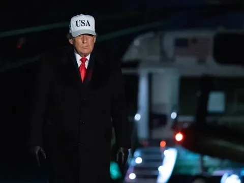 Tỷ lệ ủng hộ Tổng thống Donald Trump giảm nhẹ