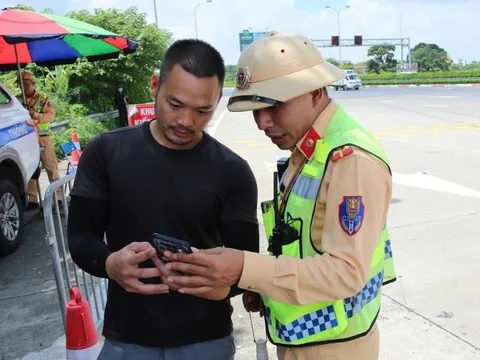 Thay đổi đáng chú ý về giấy tờ trên VNeTraffic